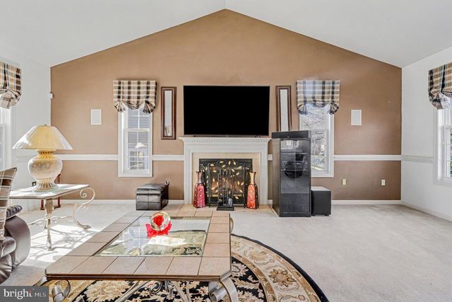 51 WOODLEIGH LN, Stafford, VA 22556