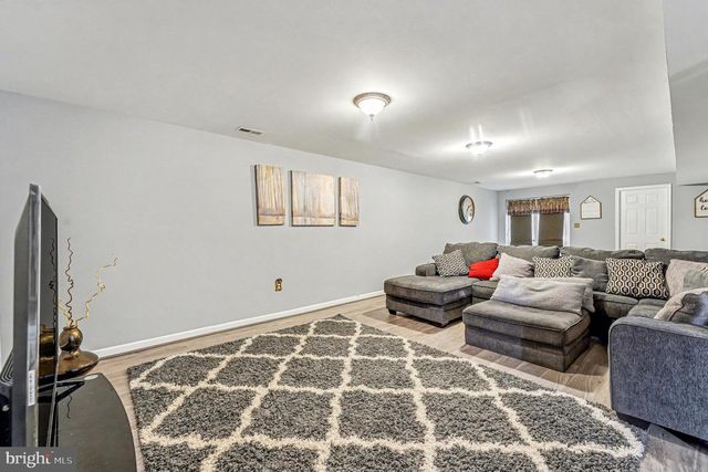 51 WOODLEIGH LN, Stafford, VA 22556