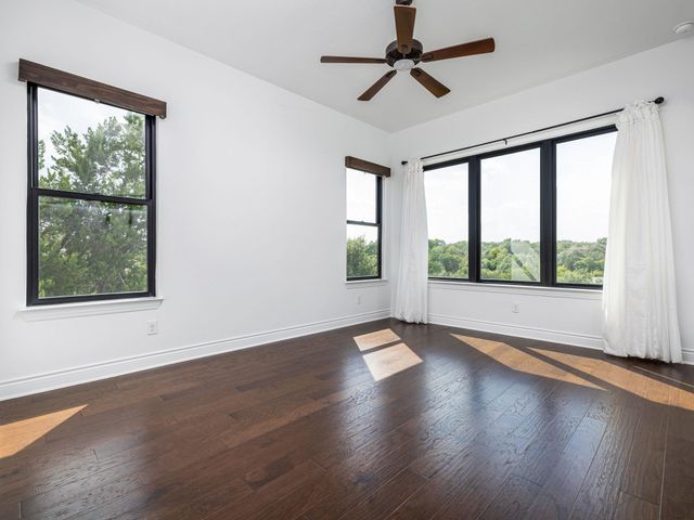 200 Maravilla Bluff LN, Georgetown, TX 78628