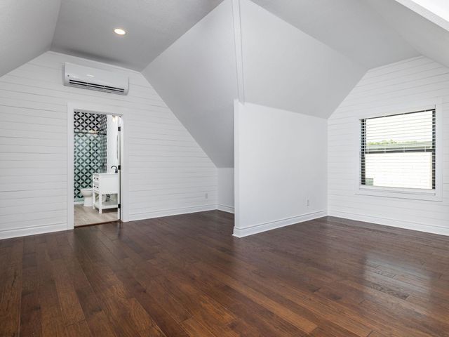 200 Maravilla Bluff LN, Georgetown, TX 78628