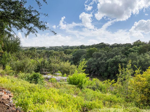 200 Maravilla Bluff LN, Georgetown, TX 78628