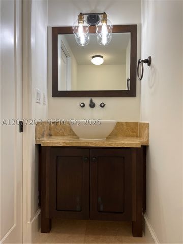 530 Valencia Ave 3, Coral Gables, FL 33134
