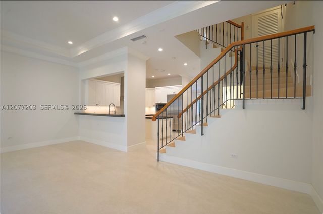 530 Valencia Ave 3, Coral Gables, FL 33134