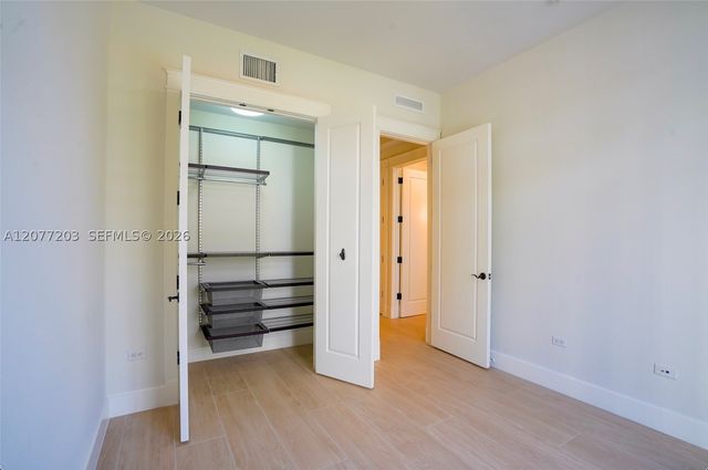530 Valencia Ave 3, Coral Gables, FL 33134