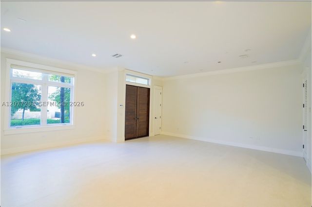 530 Valencia Ave 3, Coral Gables, FL 33134