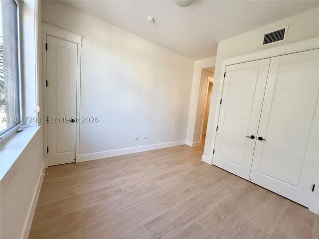 530 Valencia Ave 3, Coral Gables, FL 33134