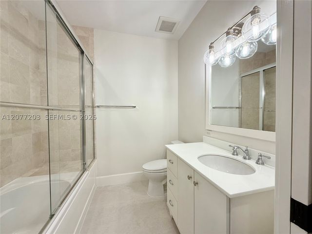 530 Valencia Ave 3, Coral Gables, FL 33134