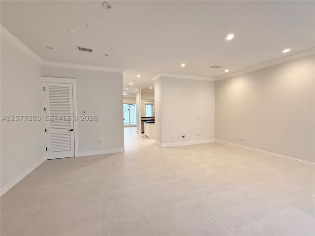 530 Valencia Ave 3, Coral Gables, FL 33134