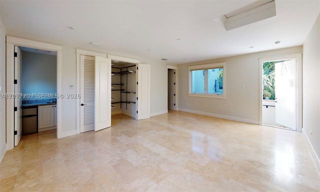 530 Valencia Ave 3, Coral Gables, FL 33134