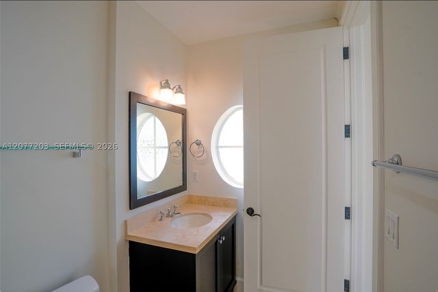 530 Valencia Ave 3, Coral Gables, FL 33134