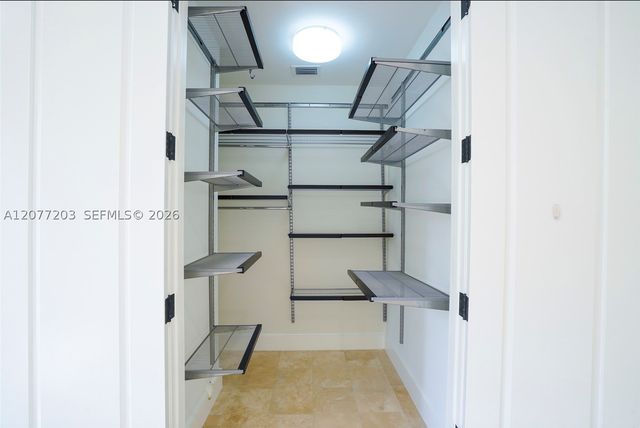 530 Valencia Ave 3, Coral Gables, FL 33134