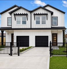 8665 Duane Street B, Houston, TX 77051