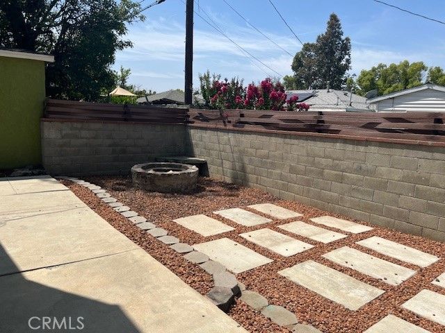 9025 Gullo, Arleta (los Angeles), CA 91331
