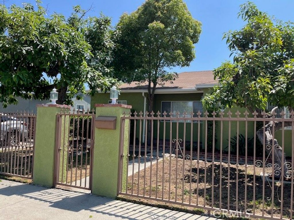 9025 Gullo, Arleta (los Angeles), CA 91331