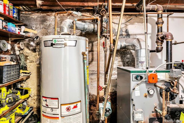 20 Law Street, North Valley Stream, NY 11580