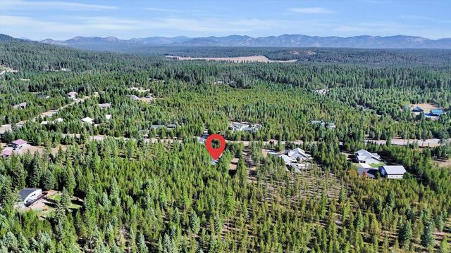 142 Freedom Meadows Dr, Newport, WA 99156