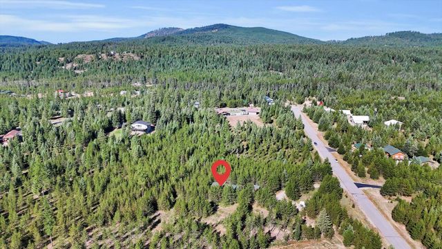 142 Freedom Meadows Dr, Newport, WA 99156