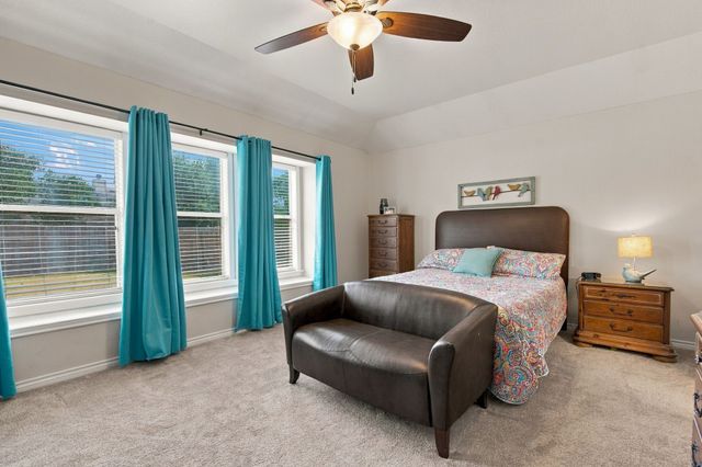 2412 Clubhouse Drive, Denton, TX 76210