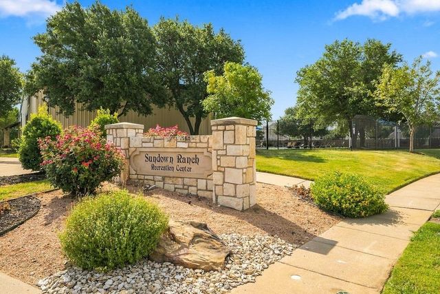 2412 Clubhouse Drive, Denton, TX 76210