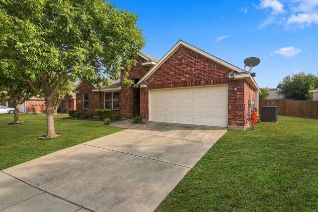 2412 Clubhouse Drive, Denton, TX 76210