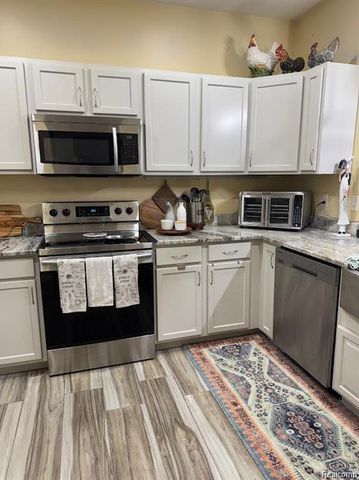 47544 Pembroke Drive, Canton, MI 48188