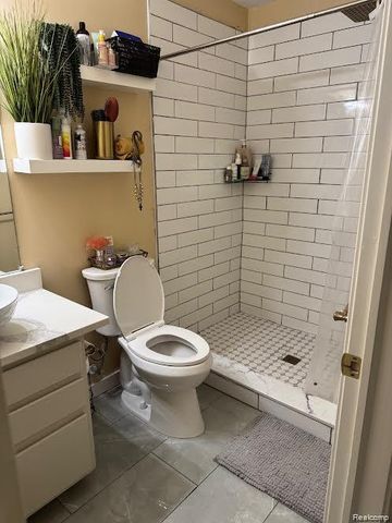 47544 Pembroke Drive, Canton, MI 48188