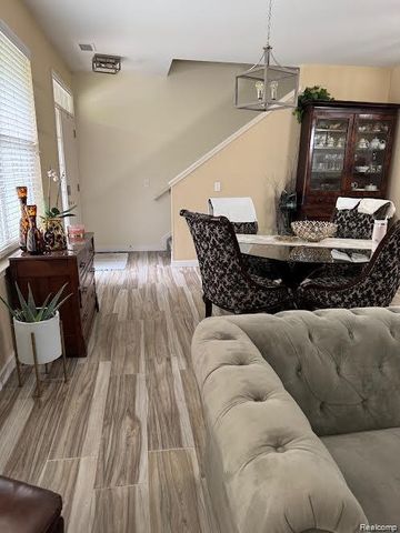 47544 Pembroke Drive, Canton, MI 48188