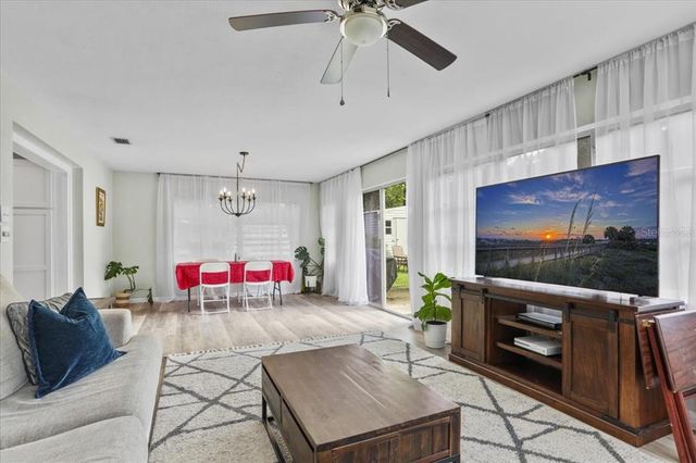 1315 NW 40TH TERRACE, Gainesville, FL 32605