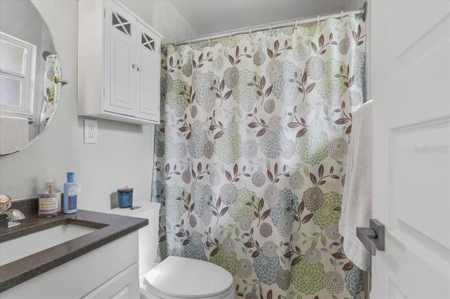 1315 NW 40TH TERRACE, Gainesville, FL 32605