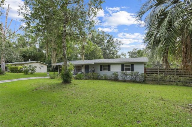 1315 NW 40TH TERRACE, Gainesville, FL 32605