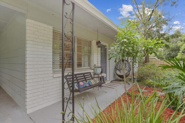 1315 NW 40TH TERRACE, Gainesville, FL 32605