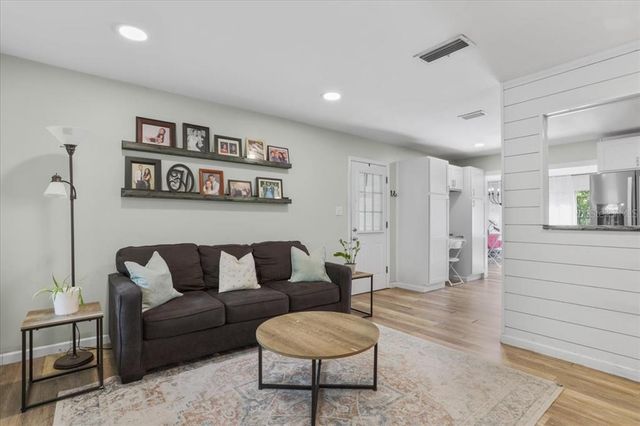 1315 NW 40TH TERRACE, Gainesville, FL 32605