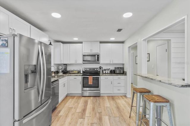 1315 NW 40TH TERRACE, Gainesville, FL 32605
