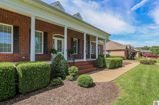 205 Willow Lake Drive, Paducah, KY 42003
