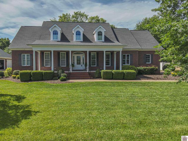 205 Willow Lake Drive, Paducah, KY 42003