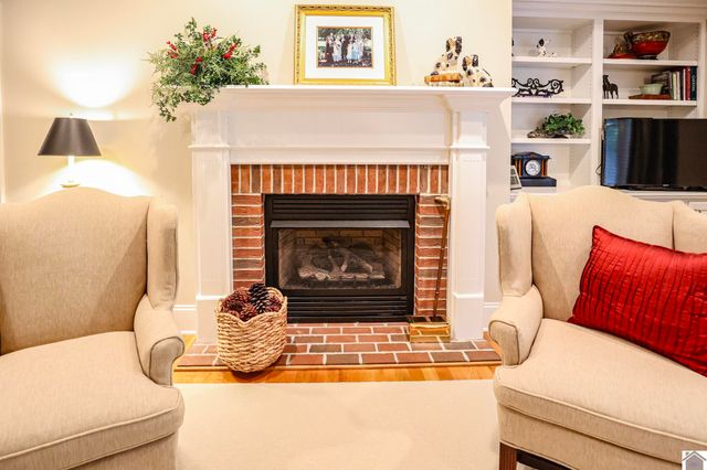 205 Willow Lake Drive, Paducah, KY 42003