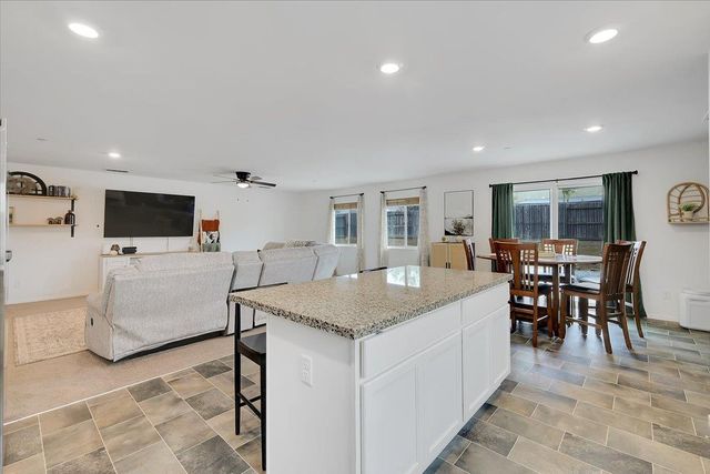 50 Titanio Ct, Oroville, CA 95965