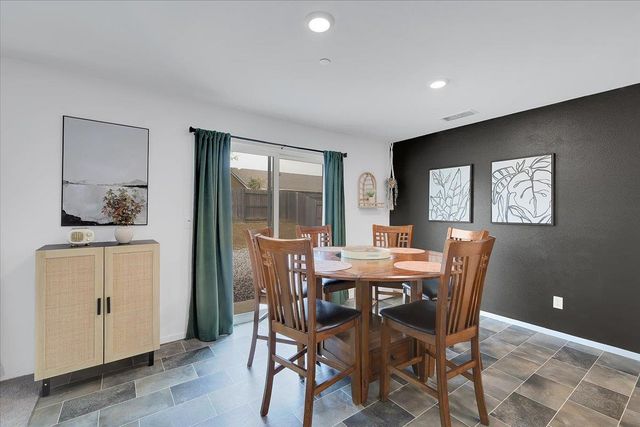 50 Titanio Ct, Oroville, CA 95965