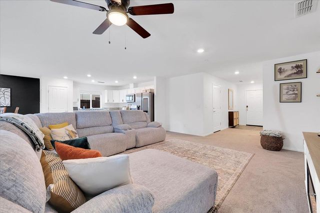 50 Titanio Ct, Oroville, CA 95965