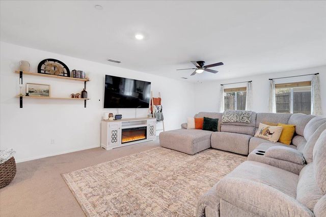 50 Titanio Ct, Oroville, CA 95965