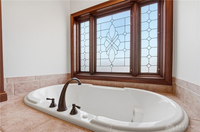 4984 Water Stone Lane, Maineville, OH 45039