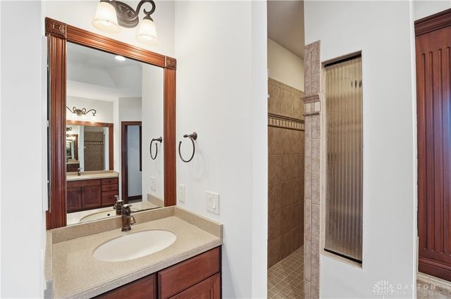 4984 Water Stone Lane, Maineville, OH 45039