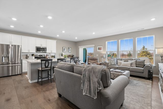 3206 Martini Street, Mundelein, IL 60060