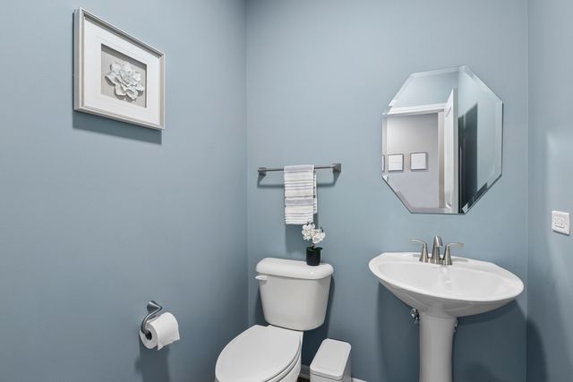 3206 Martini Street, Mundelein, IL 60060