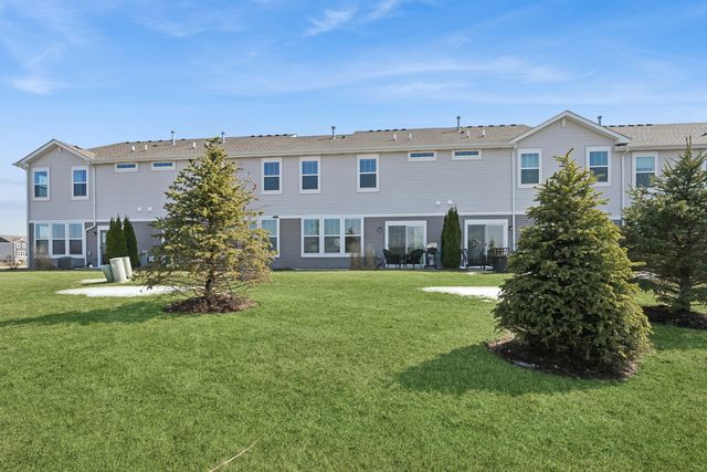 3206 Martini Street, Mundelein, IL 60060