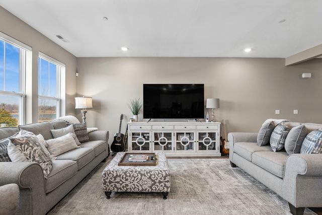 3206 Martini Street, Mundelein, IL 60060