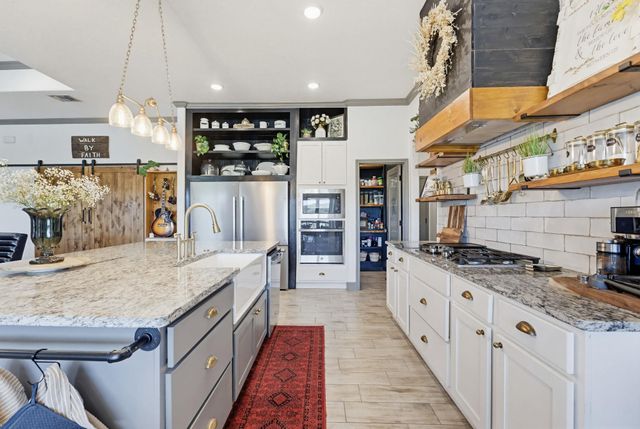 4043 Turning Leaf DR, Nolanville, TX 76559