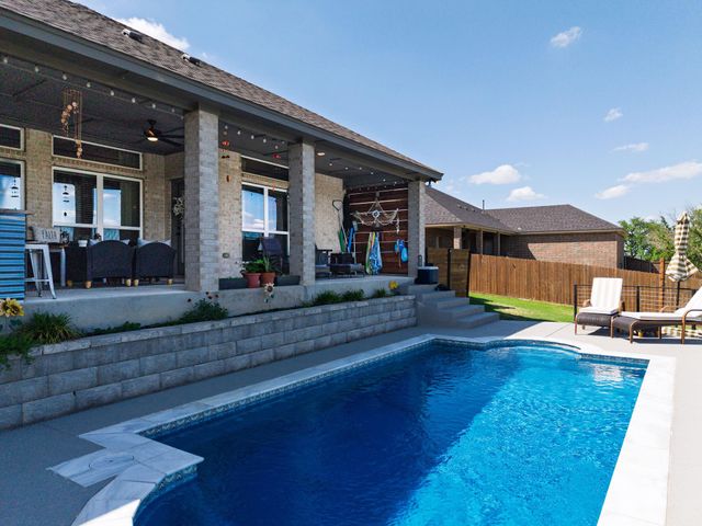 4043 Turning Leaf DR, Nolanville, TX 76559