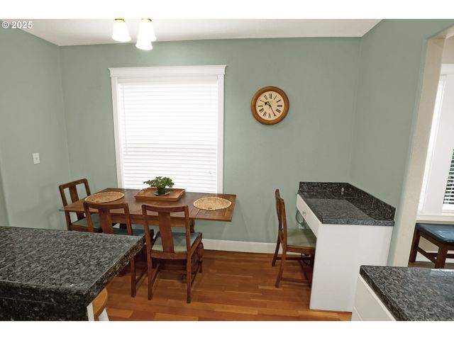 2146 Nw JETTY Ave, Lincoln City, OR 97367