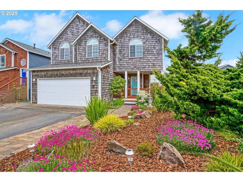 2146 Nw JETTY Ave, Lincoln City, OR 97367